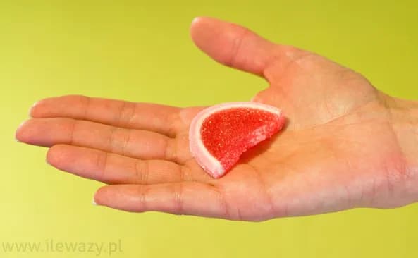 Ile waży galaretka? Waga, kalorie i idealna konsystencja – sprawdź!